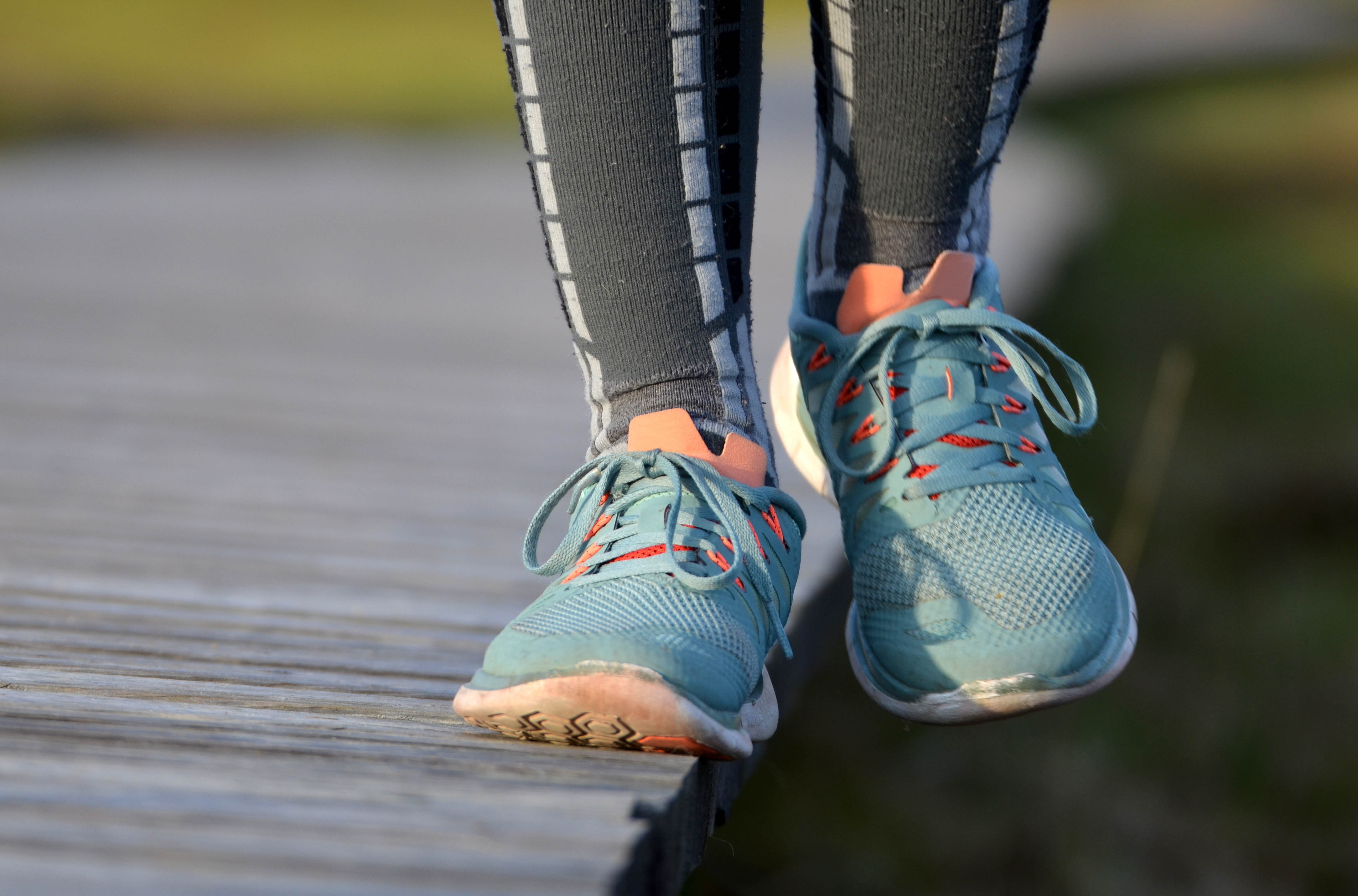 clarks ladies waterproof walking shoes