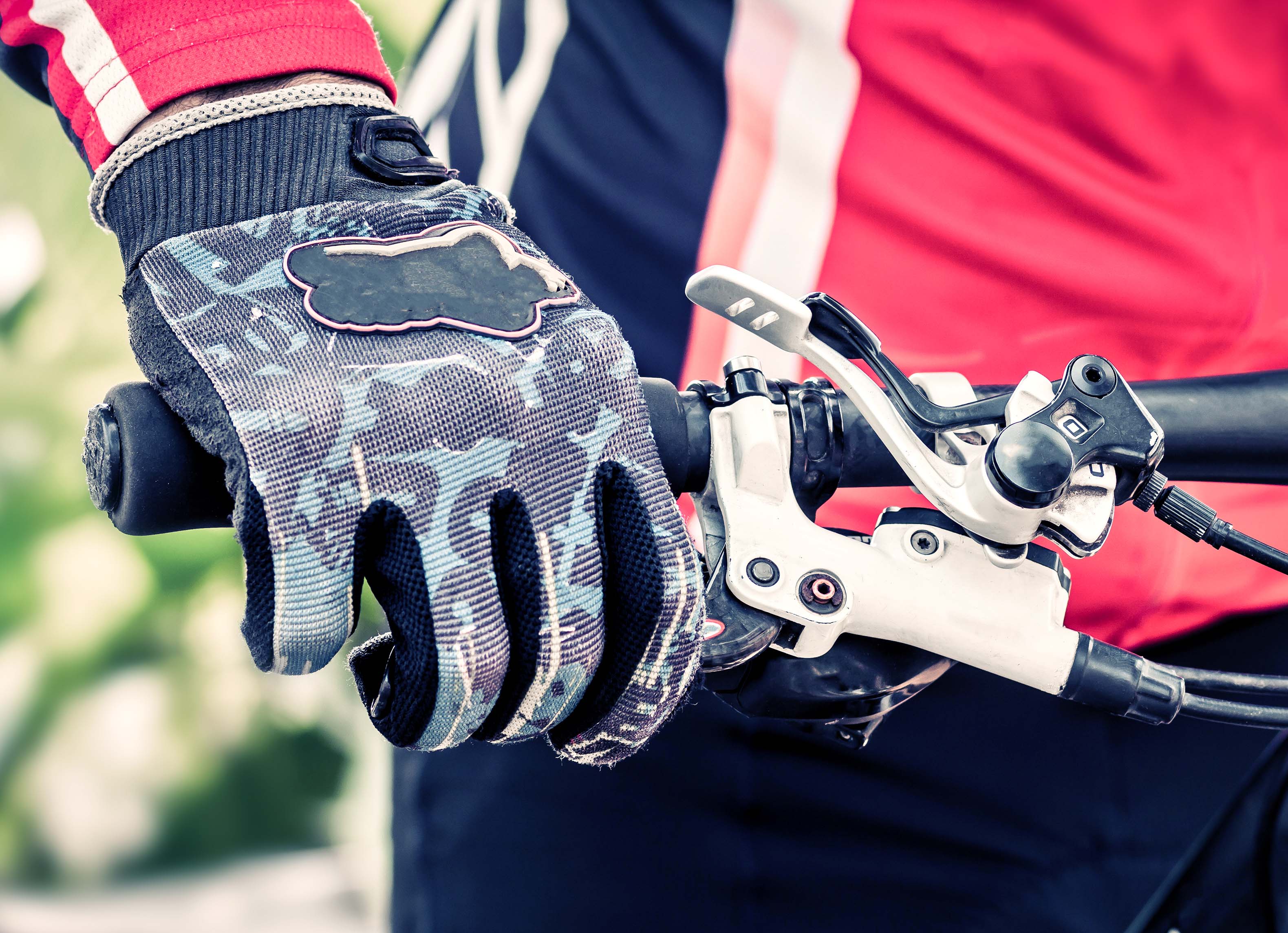Best Waterproof Cycling Gloves 