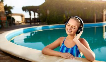 Best-Waterproof-Headphones-for-Swimming